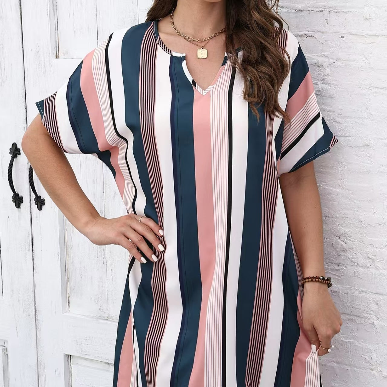 Ladies' Contrasting Striped Print V-Neck Short Dress – Casual Loose Fit for Effortless Style