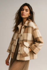 Damenes motefrakk i ullblanding med fuskepels