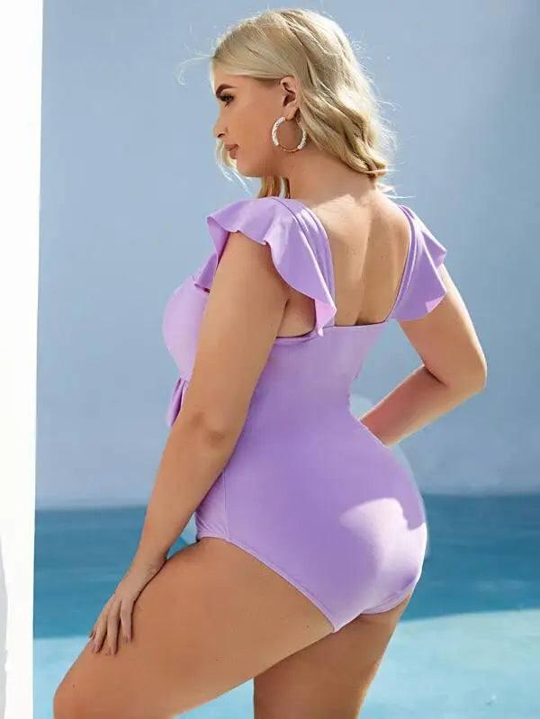 Elegant Plus-Size Swimwear Styles 2023-5