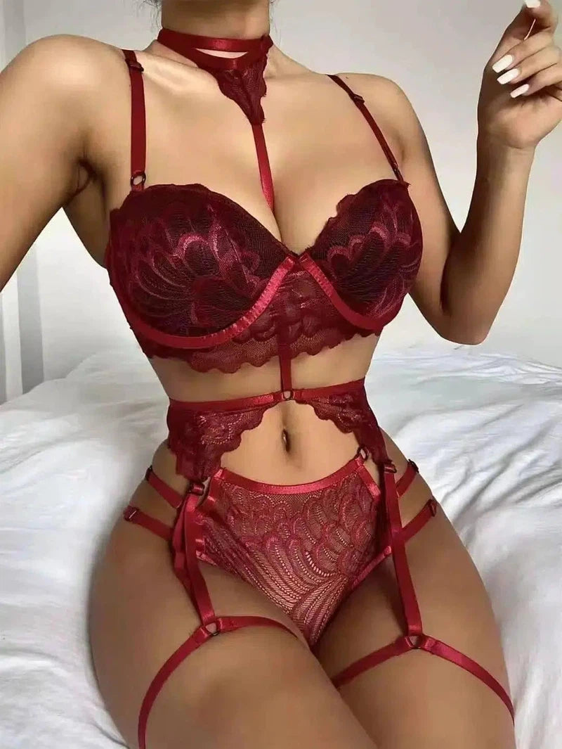 Xun Hot Lace Temptation Three-Point Suit Lingerie-3